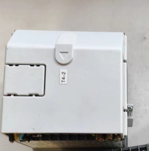 YOKOGAWA temperature controller UT55A-NNN-11-UN/CC3[USED]