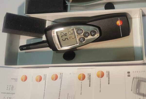 Testo 625 Temperature and Humidity Tester