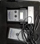 DESCO EMIT electrostatic field meter, equipped with charging unit and test leads