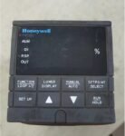 Honeywell UDC3300 Intelligent Temperature Control Panel Manual Regulator