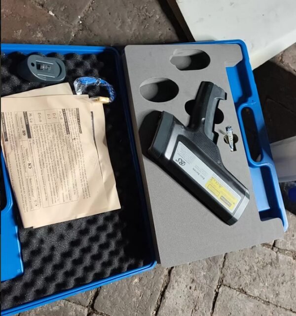 AB BS2400 B&S Instrument Corporation: : Port le Non-contact [USED]